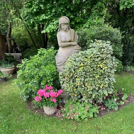 La Maison Des Rois - Avec Jardin Et Jacuzzi * Rueil-Malmaison